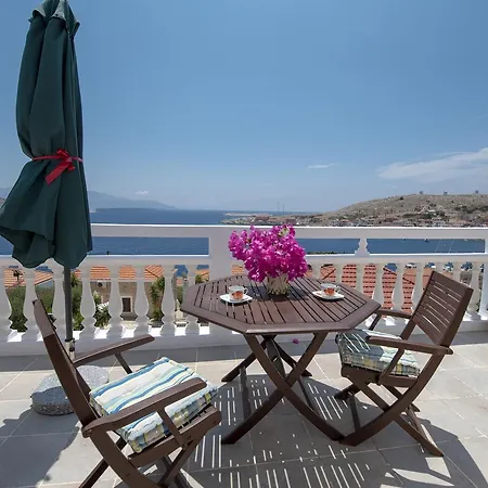 Filoxenia Apartments Chalki Town Exterior photo